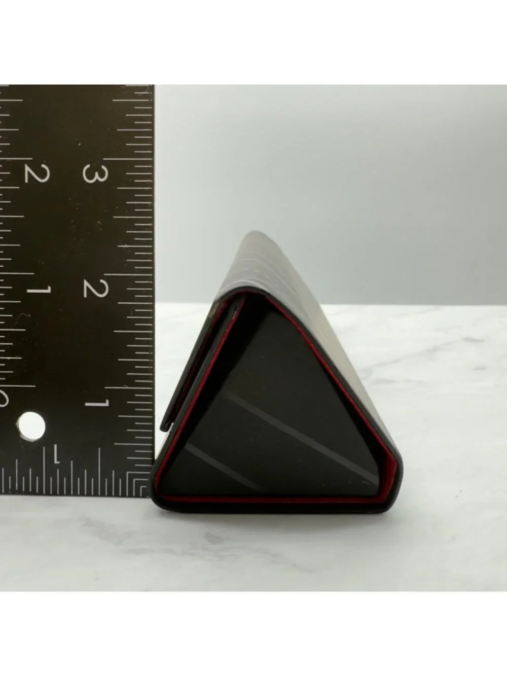 Kliik Denmark Eyeglass Hard Case Trifold Foldable Magnetic Closure Black Red